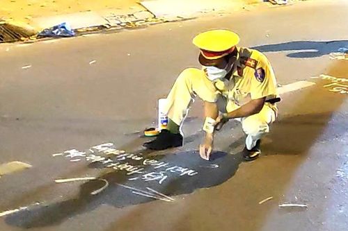 Chiếc biển xe lật tẩy nhóm cướp khiến nam thanh niên tử vong