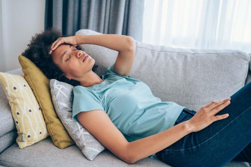 Dấu hiệu nhận biết tình trạng kiệt sức hậu Covid-19