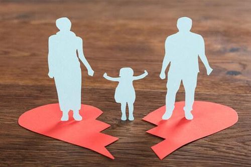 Bố mẹ ly hôn: Khi nào nên nói với con và nói thế nào?