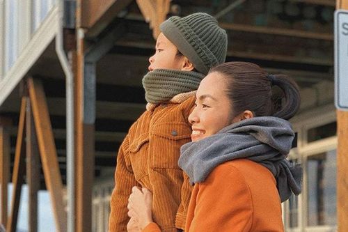 Chỉ với một chi tiết, Tăng Thanh Hà chứng minh được trình độ mẹ bỉm số 1