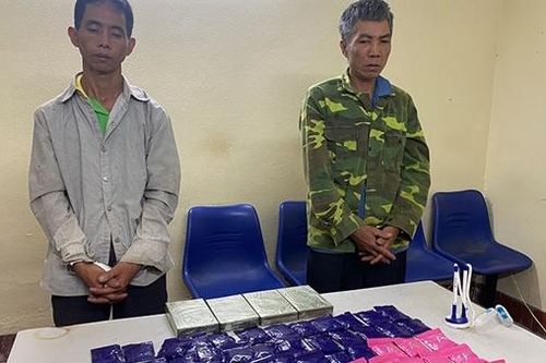 'Tha mồi' từ bên kia biên giới
