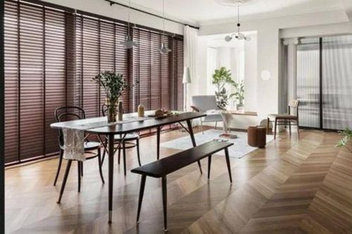 Thất tình, cô nàng độc thân 'tự thưởng' cho bản thân không gian sống rộng 120m² sánh ngang trên tạp chí