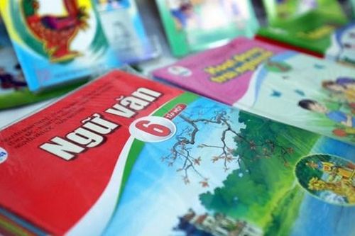 SGK mới lãng phí: Ai chịu trách nhiệm?