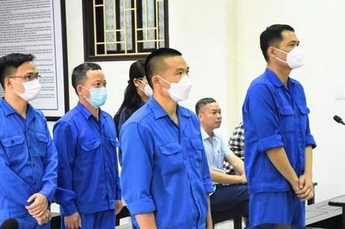 Thái Bình: 3 cựu cán bộ công an lãnh tổng cộng 5,5 năm tù giam