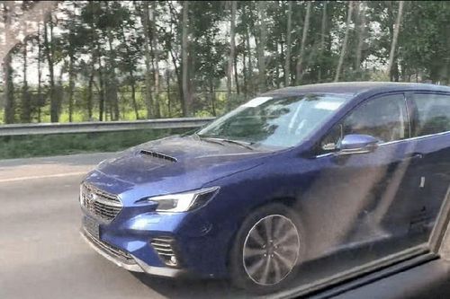 Subaru WRX 2022 lộ ảnh chạy thử không ngụy trang tại Hà Nội