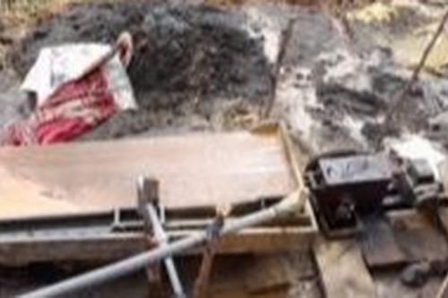 Tạm giữ 4 đối tượng có dấu hiệu khai thác thiếc trái phép tại Lâm Đồng
