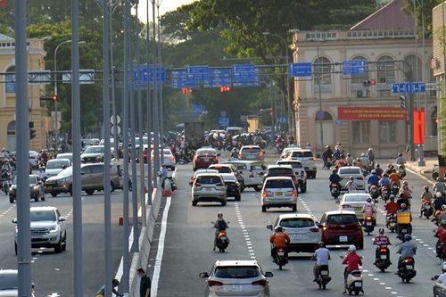 TP Hồ Chí Minh: Tổ chức lại lưu thông trên đường Đinh Tiên Hoàng và Nguyễn Bỉnh Khiêm