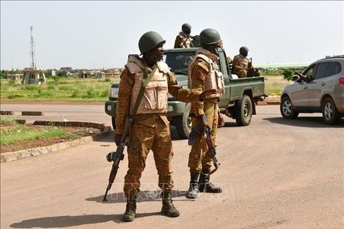 Nhóm ECOWAS thúc đẩy hợp tác quốc phòng
