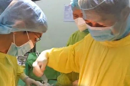 Cần Thơ: Cứu sống bệnh nhân bị tai nạn hy hữu