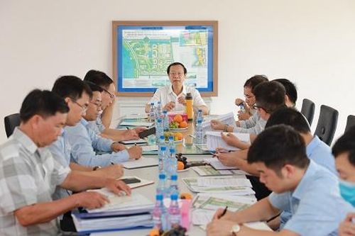 Thứ trưởng Bộ GĐ&ĐT Phạm Ngọc Thưởng làm việc với Trường Đại học Luật TP.HCM về công tác giải ngân vốn đầu tư công