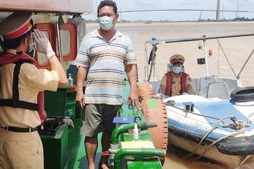Vì bình yên trên các tuyến sông vùng châu thổ Cửu Long