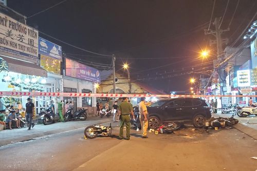 Công an kêu gọi tài xế ô tô đâm nhiều xe máy ở TP.HCM ra trình diện