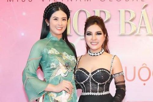 Hoa hậu Ngọc Hân chấm thi nhan sắc