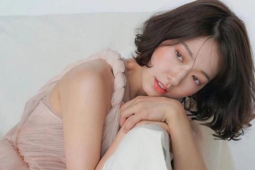 Sướng như Park Shin Hye, nhận quà 'khủng' từ bố mẹ chồng trước ngày chuẩn bị sinh quý tử