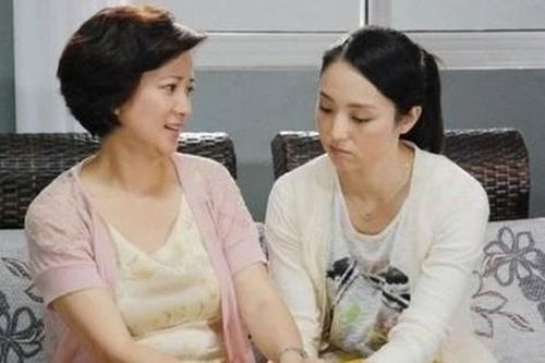 Tôi có nên ly hôn khi cả mẹ và chị đều đã ly hôn?