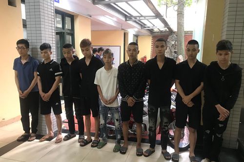 Giọt nước mắt muộn màng của kẻ cầm đầu ổ nhóm chuyên cướp xe máy đêm