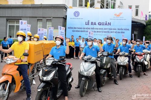Ra quân hưởng ứng Tháng vận động triển khai BHXH, BHYT toàn dân năm 2022
