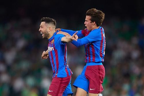 Bàn thắng ở phút 90+4 giúp Barca dự Champions League mùa tới