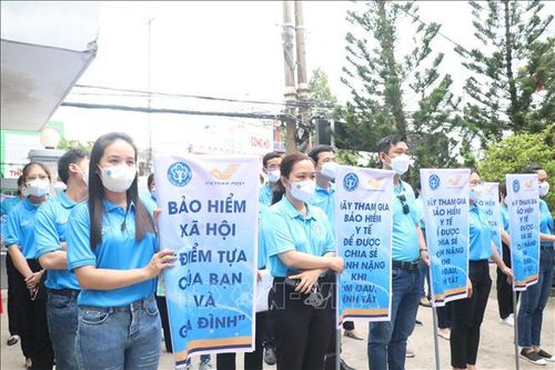 Nâng cao tỷ lệ người tham gia bảo hiểm xã hội và bảo hiểm y tế
