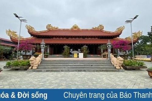 Linh thiêng Miêu tự