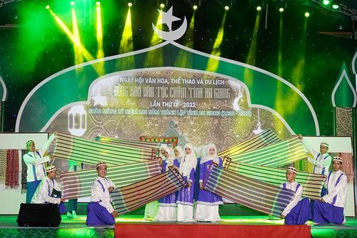 Khai mạc Ngày hội Văn hóa, Thể thao và Du lịch đồng bào Chăm tỉnh An Giang lần thứ IX năm 2022