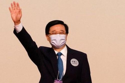 Cựu giám đốc an ninh trở thành đặc khu trưởng Hong Kong, thay bà Carrie Lam