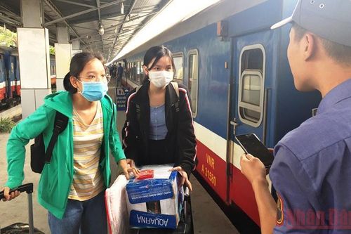 Giảm giá vé tàu cho thí sinh thi đại học, cao đẳng năm 2022