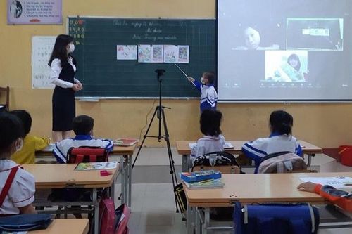 Phòng ngừa bạo lực học đường: Cân bằng cảm xúc cho thầy cô