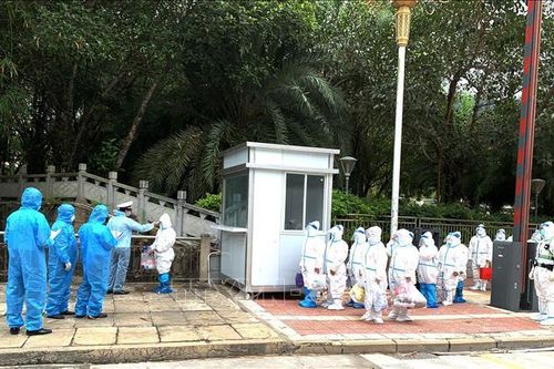 Hà Giang: Tiếp nhận bàn giao 25 công dân vượt biên trái phép