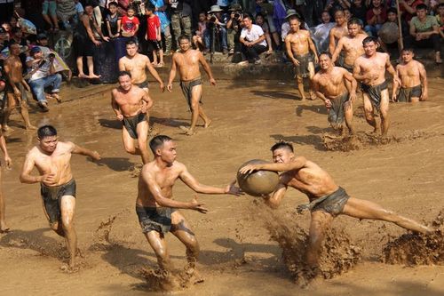 Lễ hội vật cầu nước làng Vân - Di sản văn hóa phi vật thể quốc gia có gì độc đáo?