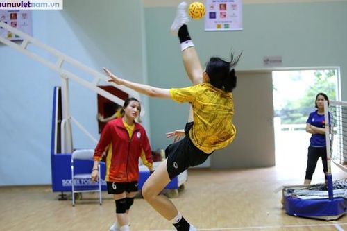 Đội tuyển cầu mây nữ Việt Nam nỗ lực luyện tập trước thềm SEA Games 31