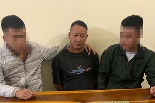 Bắt 2 đối tượng, thu 8 bánh heroin, 30.000 viên ma túy tổng hợp