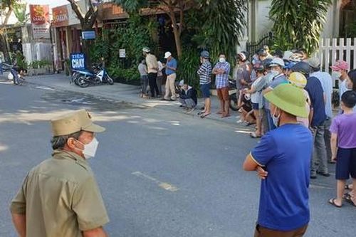 Truy bắt 2 hung thủ dùng súng bắn và mã tấu chém nhóm thanh niên ngồi nhậu