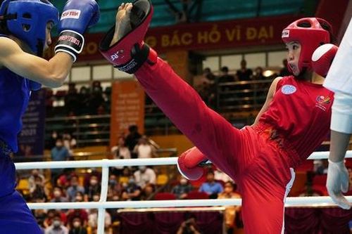 Cận cảnh 2 'bóng hồng' đội tuyển Kickboxing Việt Nam vào tứ kết