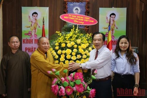 Chúc mừng Đại lễ Phật đản