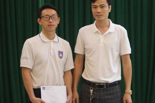 Chàng sinh viên người dân tộc Mông vượt khó chinh phục học bổng quốc tế