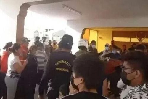 Người phụ nữ... sống lại trong đám tang của chính mình