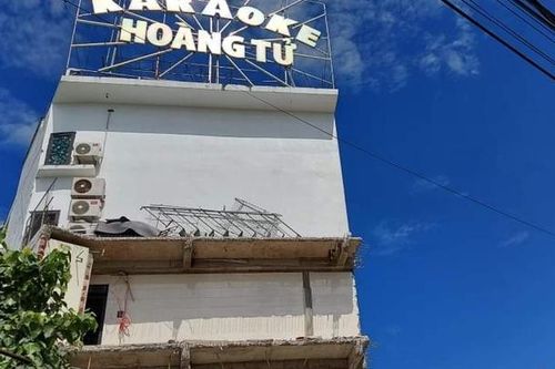 Quảng Trị: Tháo dỡ phần công trình xây dựng vi phạm tại quán karaoke Hoàng Tử