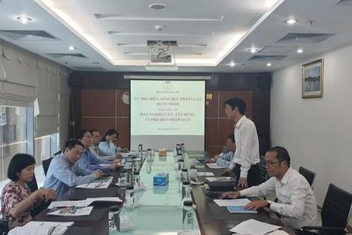 Phối hợp tốt để nâng cao chất lượng công tác phổ biến pháp luật tại Hội luật gia Việt Nam