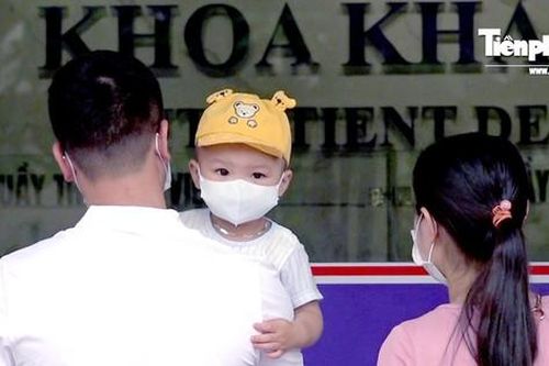 Chuyên gia khuyến cáo, cha mẹ lưu ý các dấu hiệu bệnh viêm gan 'bí ẩn' ở trẻ
