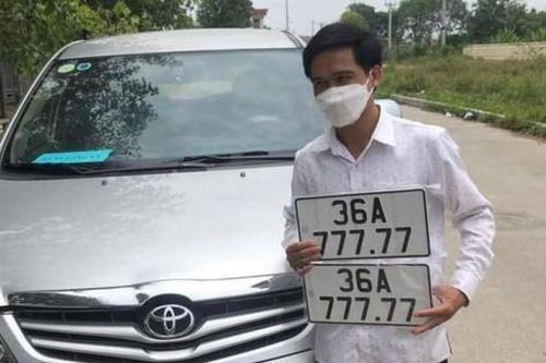 Đăng ký lại, chủ xe bấm trúng biển ngũ quý 7