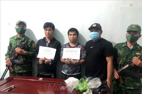 Kon Tum: Phát hiện vụ vận chuyển ma túy khối lượng lớn