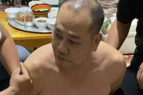 Đã bắt được nghi phạm dùng 'hàng nóng' cướp ngân hàng giữa thành phố Cảng
