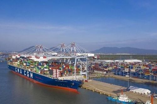 Gia hạn thử nghiệm đón 'siêu tàu' vào cảng Cái Mép - Thị Vải