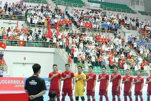 Futsal Việt Nam chia điểm với Indonesia