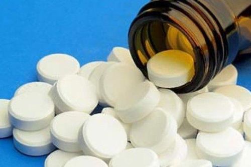 Nam sinh 14 tuổi uống 40 viên thuốc paracetamol vì buồn