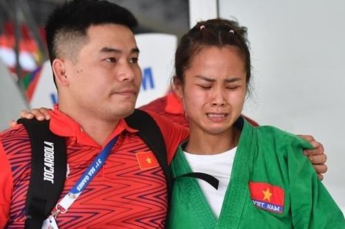 Nhà vô địch SEA Games nhận tin buồn sau thành tích lịch sử