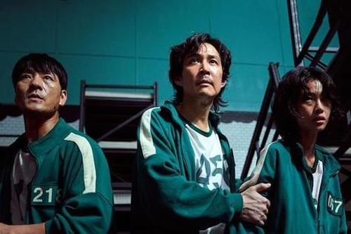 Hiện tượng toàn cầu 'Squid Game' thắng đậm Baeksang 2022 nhưng vẫn bị chê không xứng đáng