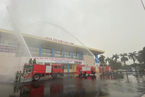 Xử lý tình huống cháy giả định phức tạp, đảm bảo an ninh, an toàn SEA Games 31