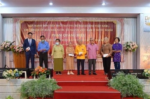 Tri ân những đóng góp của kiều bào Thái Lan với đất nước